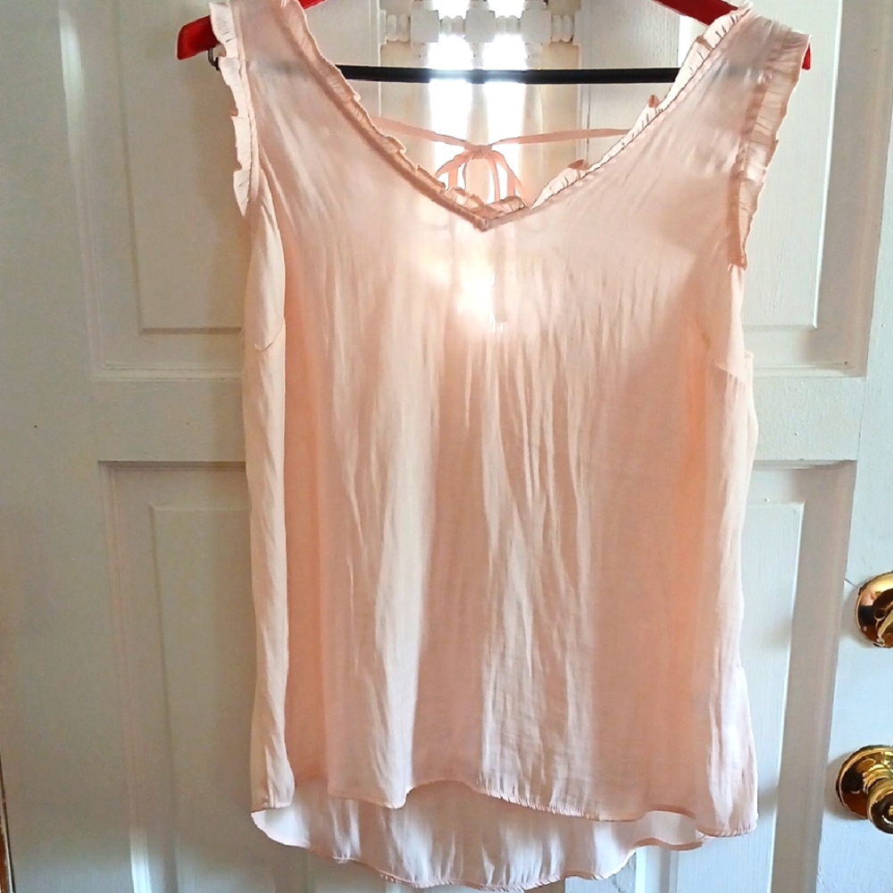 LC Lauren Conrad Blush Pink Top